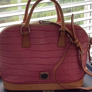 Dooney & Bourke Pink Leather Purse. Zip Zip satchel.